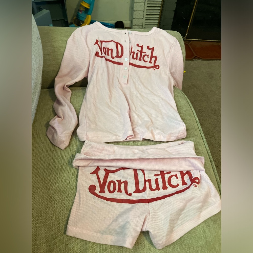 Pink von Dutch shorts and long sleeve shirt set - Picture 2 of 6